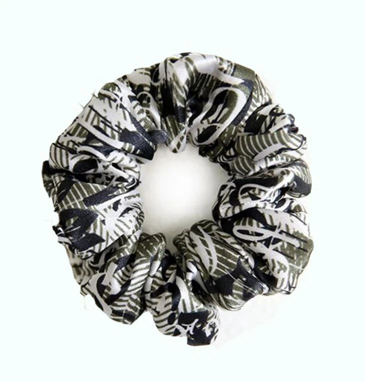 China Custom Silk Scrunchie  Manufacturer